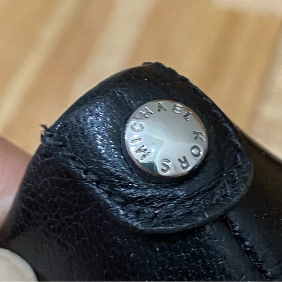 MICHAEL Michael Kors AO13E Black Leather Pointy Toe Classic Pumps Size 8.5M - Picture 11 of 16